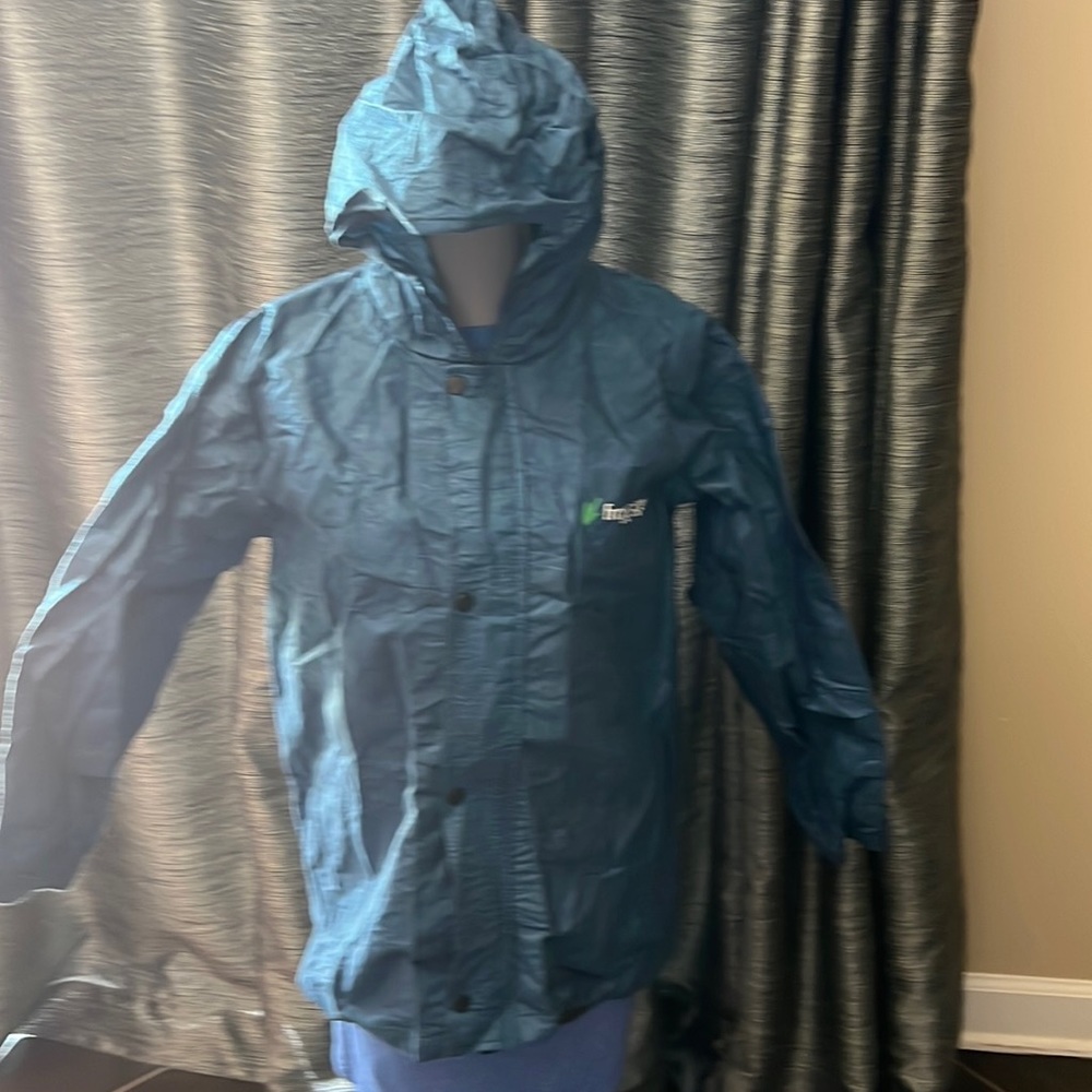 NEW Frogg Toggs Youth Breathable Rain Coat with hood Kids Blue Black Sz L
